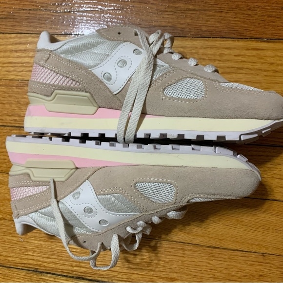 Saucony Originals Shadow Original Sage Shoes for Women Rubber Tread Pattern 7 - Picture 3 of 10